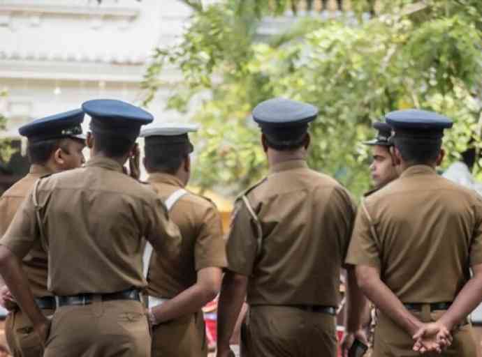 විරෝධතා මර්දනය මුළුමනින් නීති විරෝධීයි - රඳවා ගෙන සිටින සියලු දෙන නිදහස් කළ යුතුයි - NLAC