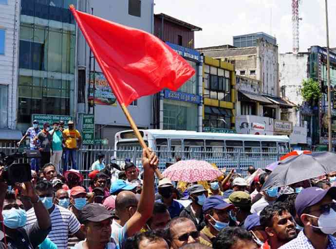 ජන පීඩක ක්‍රමයට එරෙහිව ජන අරගලය ගොඩ නඟමු - ලංකා බැංකු සේවක සංගමය