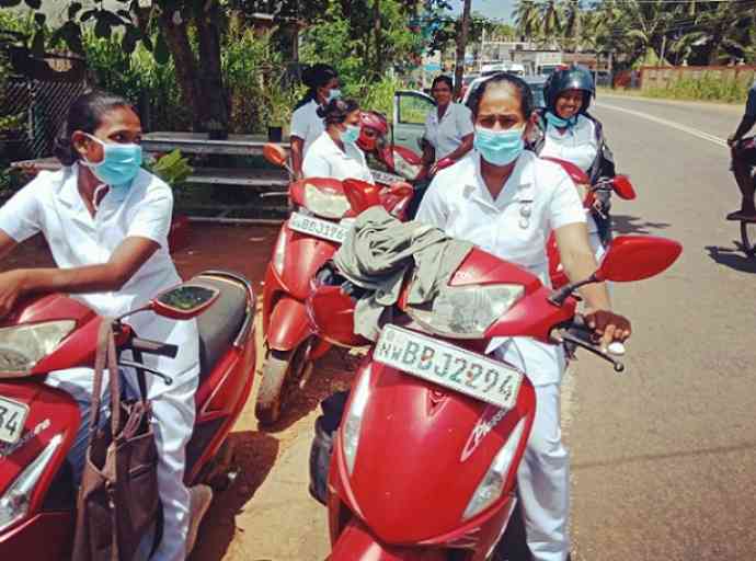 ජනතාව නොදනී ; බලධරයින් දනී ; කේෂ්ත්‍ර පවුල් සෞඛ්‍ය සේවා නිලධාරිණීන් කේෂ්ත්‍රයෙන් අතුරුදහන්...